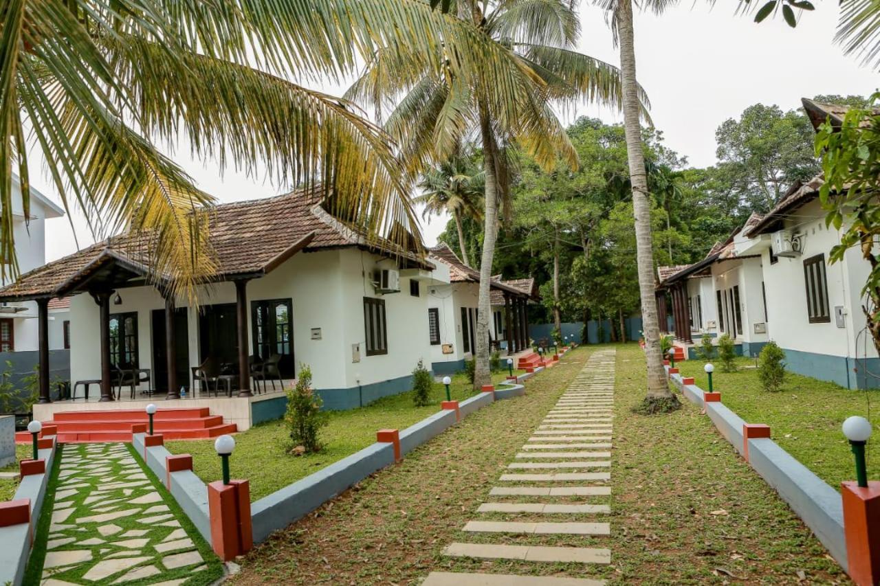 Winterfeel Venice Resort Alappuzha Exterior photo