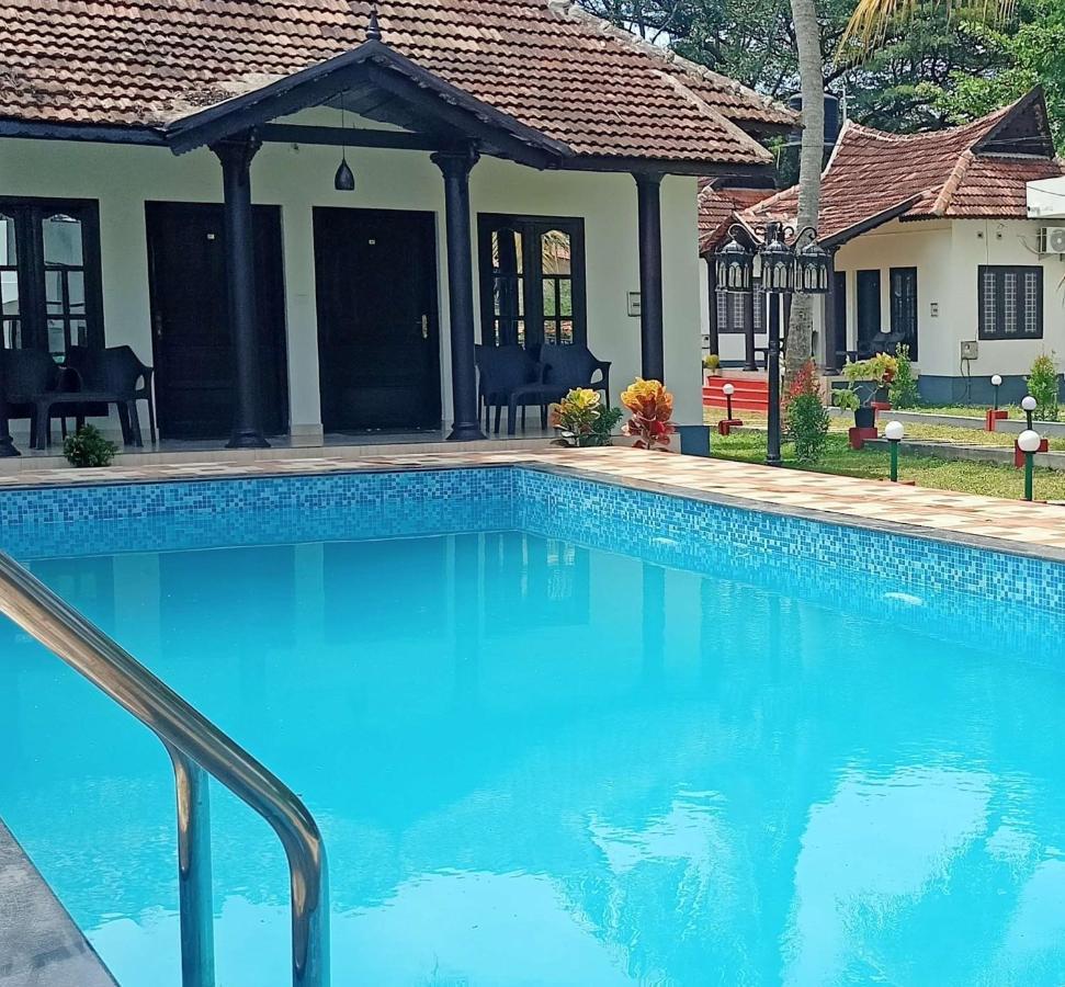 Winterfeel Venice Resort Alappuzha Exterior photo